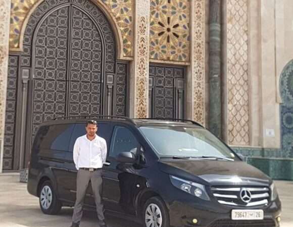 vito mercedes 2020 up to  6 passengers 180$ per day