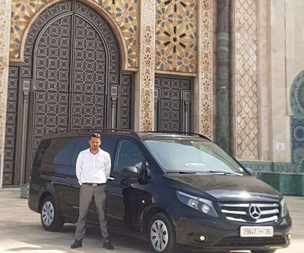 vito mercedes 2020 up to  6 passengers 180$ per day